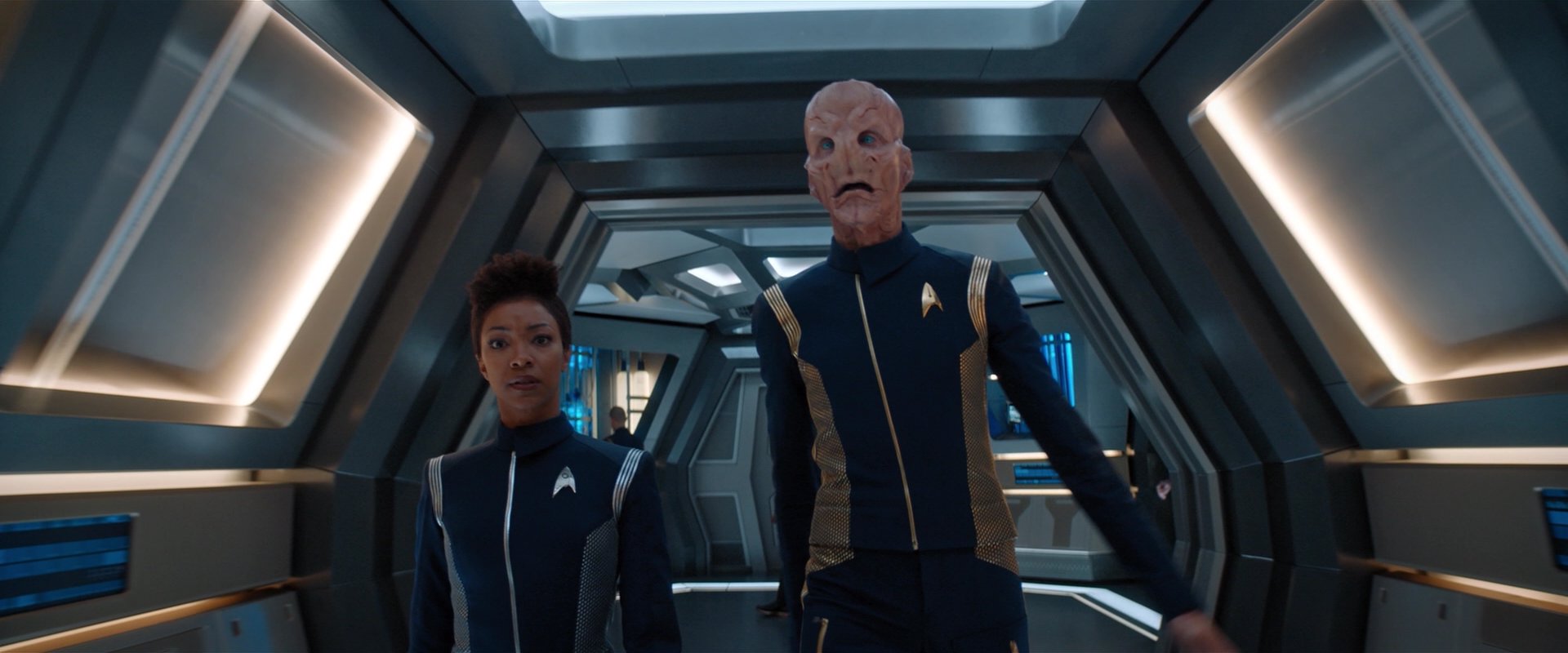 extant_StarTrekDiscovery_2x01-Brother_01211.jpg