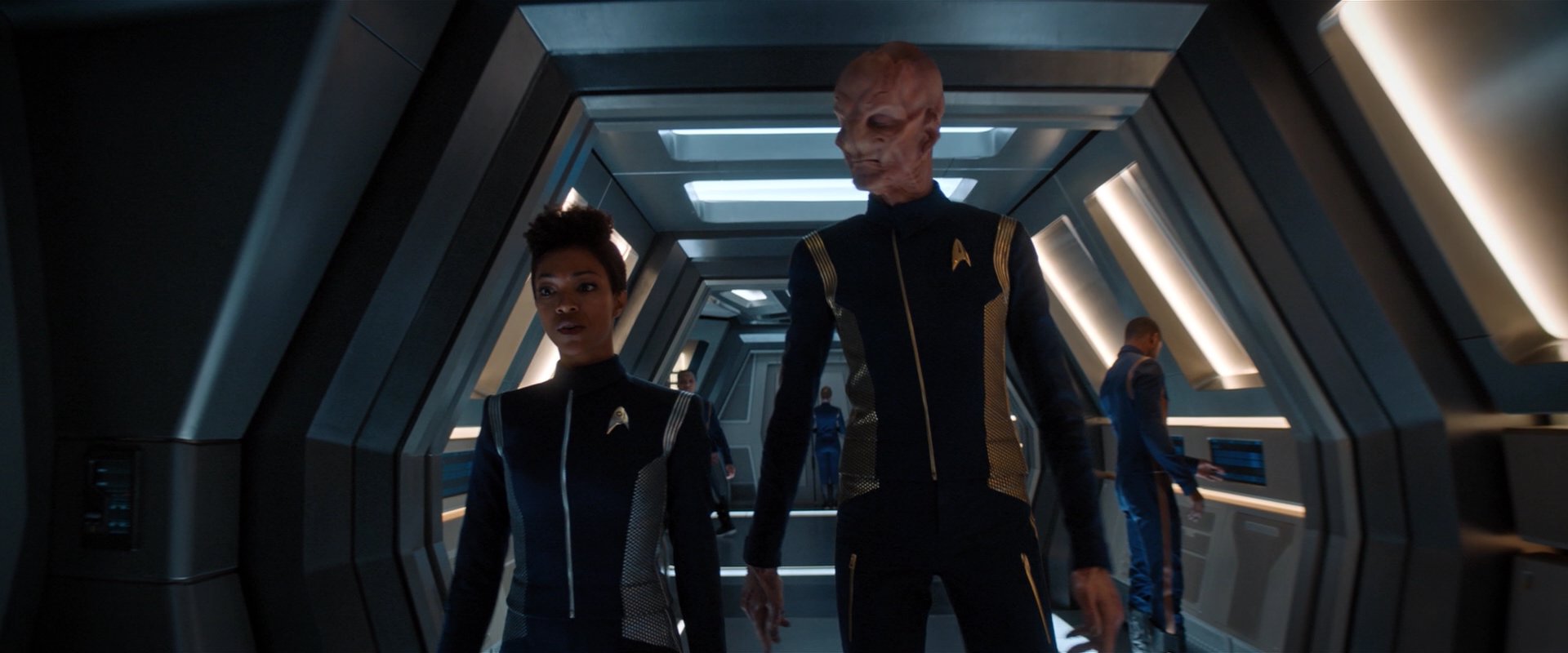 extant_StarTrekDiscovery_2x01-Brother_01216.jpg