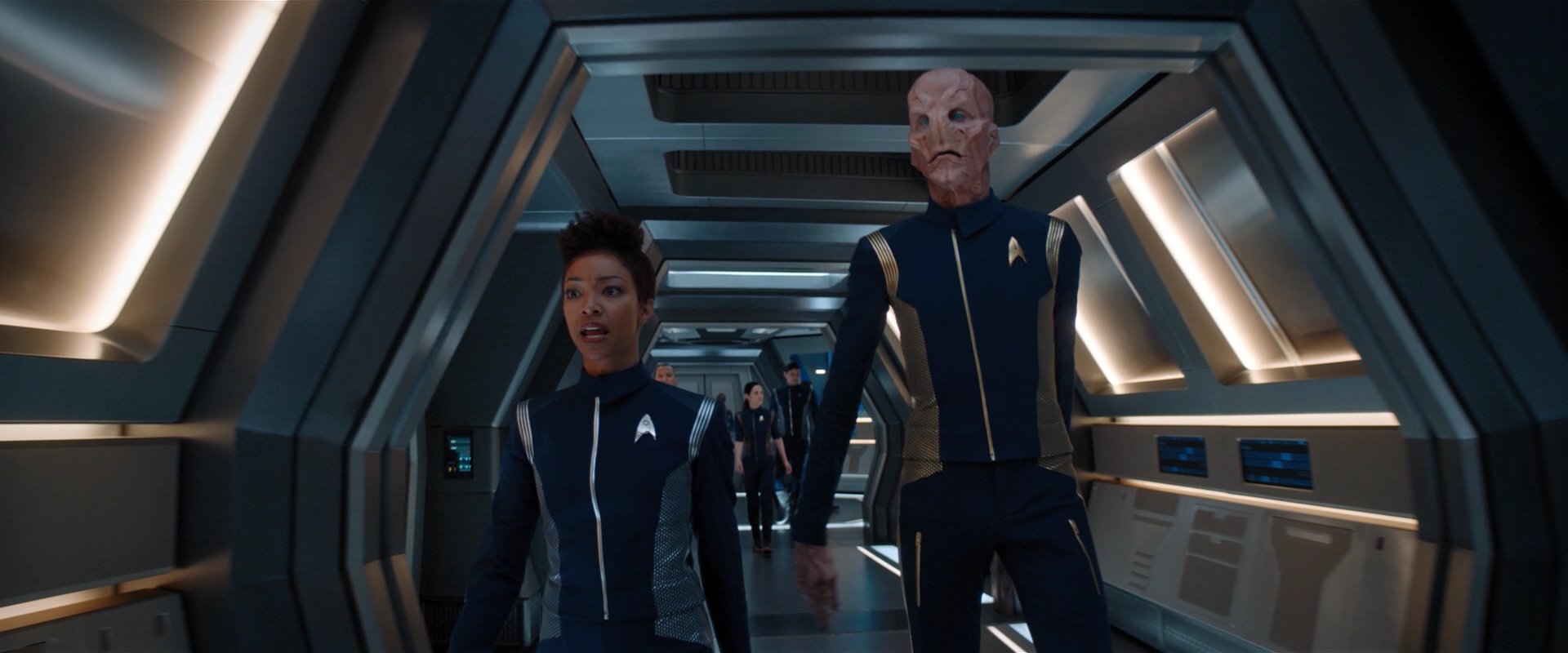 extant_StarTrekDiscovery_2x01-Brother_01221.jpg