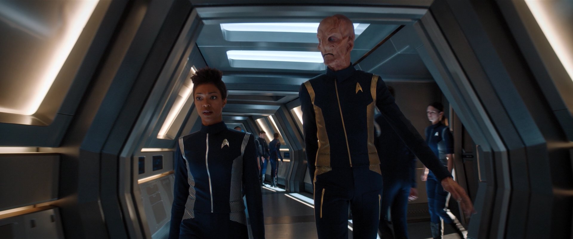 extant_StarTrekDiscovery_2x01-Brother_01227.jpg