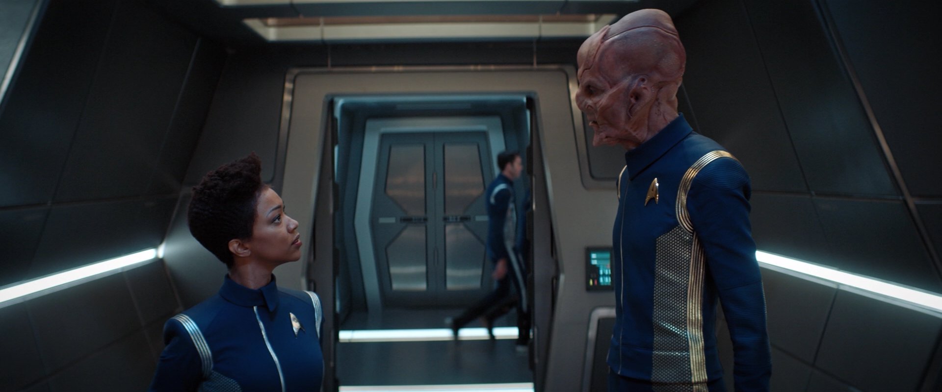 extant_StarTrekDiscovery_2x01-Brother_01254.jpg
