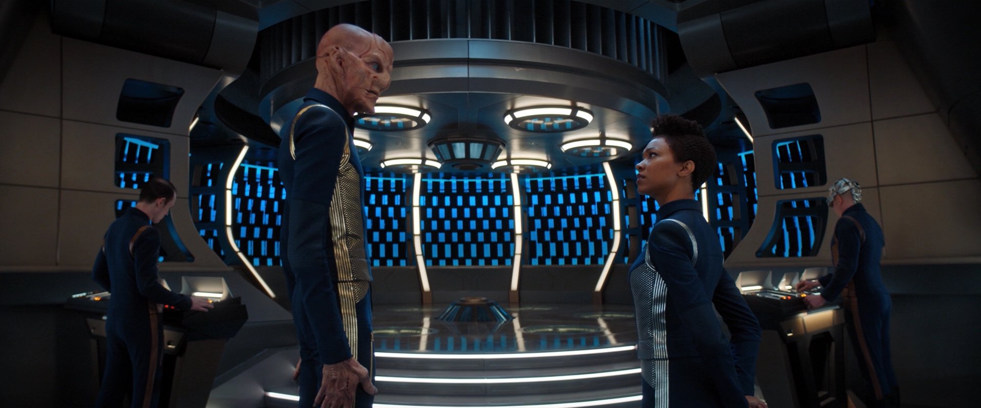 extant_StarTrekDiscovery_2x01-Brother_01260.jpg
