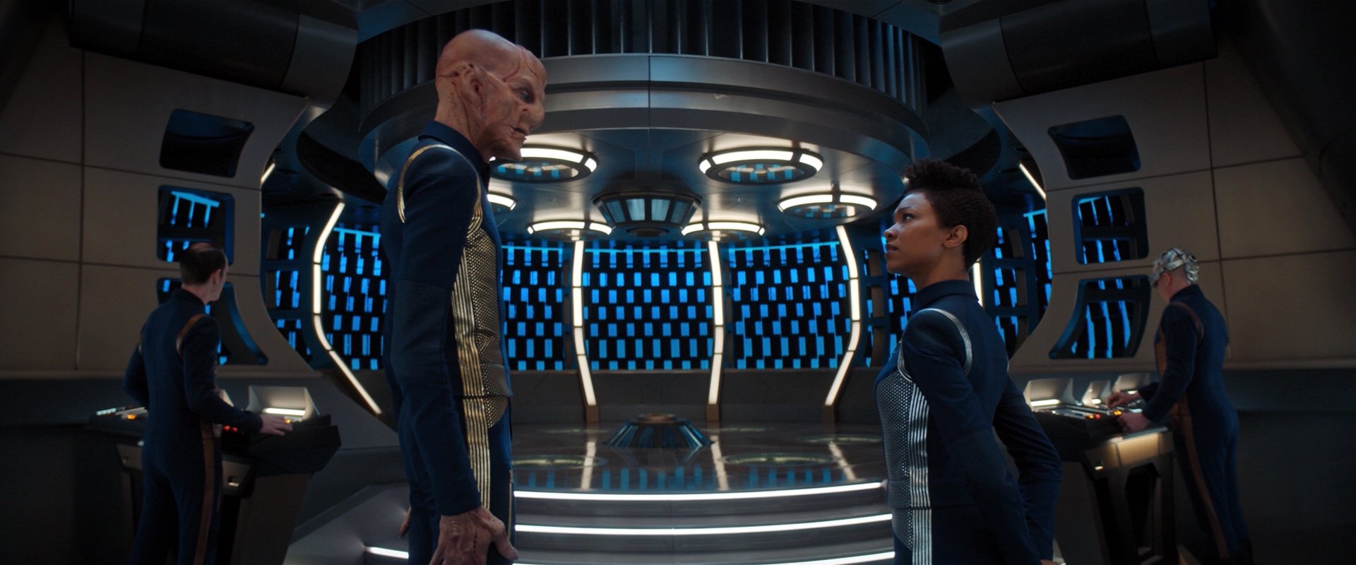 extant_StarTrekDiscovery_2x01-Brother_01261.jpg