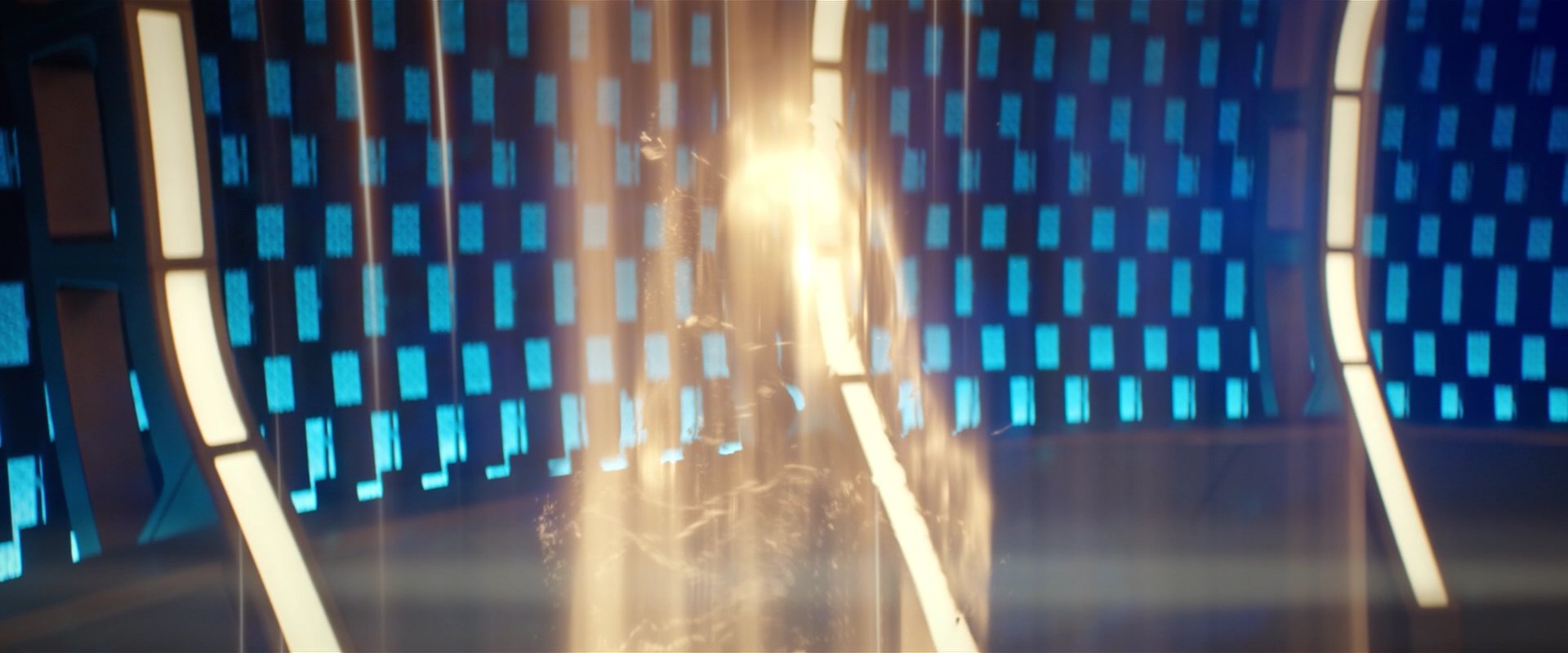 extant_StarTrekDiscovery_2x01-Brother_01282.jpg