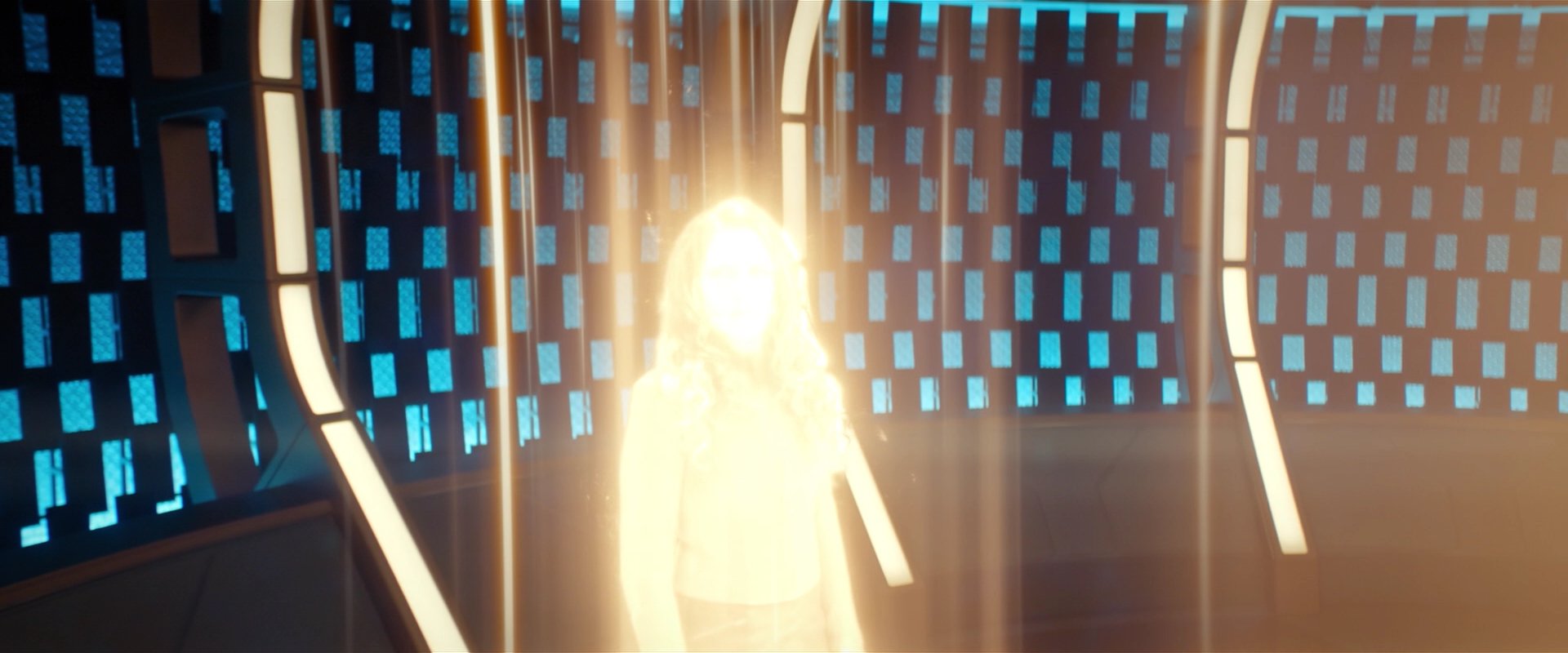 extant_StarTrekDiscovery_2x01-Brother_01284.jpg