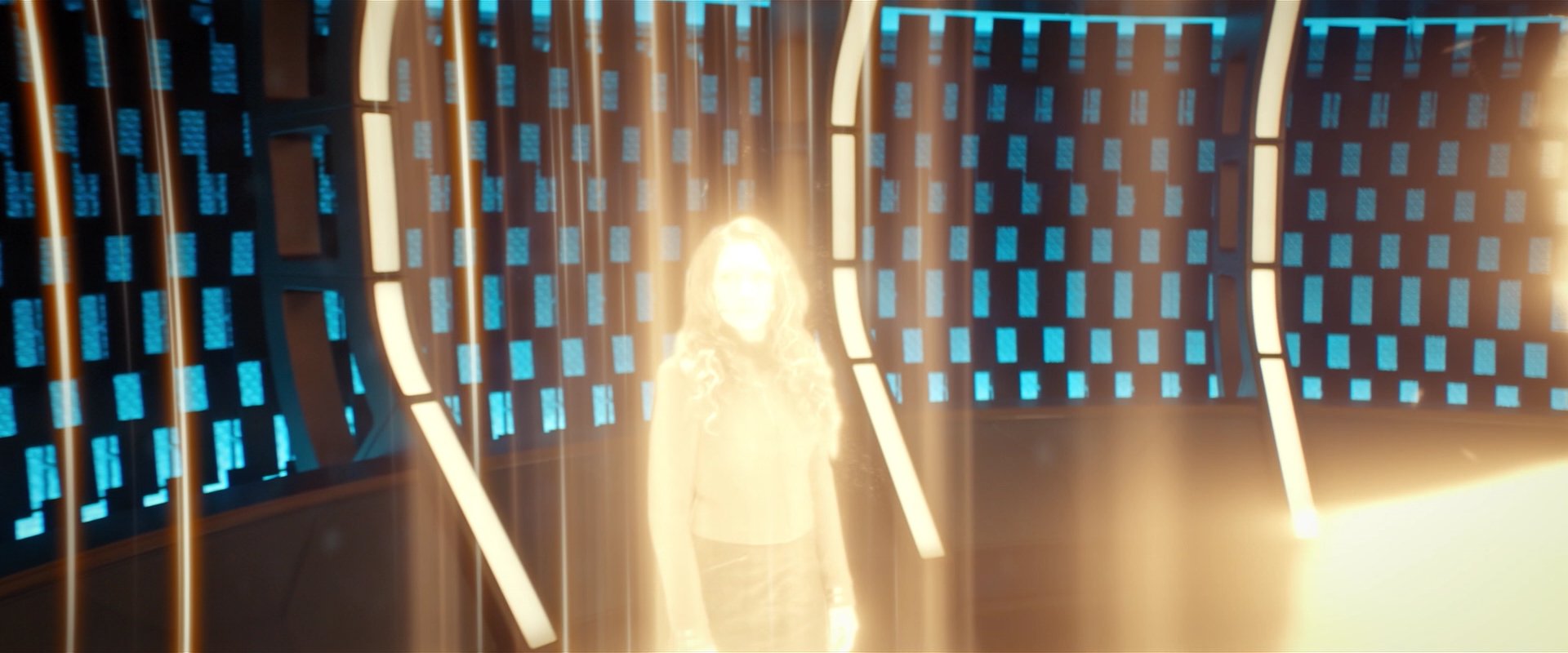 extant_StarTrekDiscovery_2x01-Brother_01285.jpg