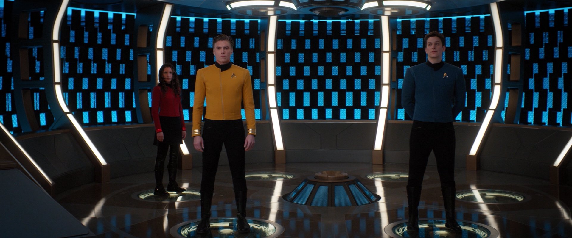 extant_StarTrekDiscovery_2x01-Brother_01317.jpg