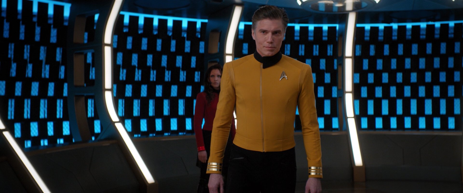 extant_StarTrekDiscovery_2x01-Brother_01328.jpg