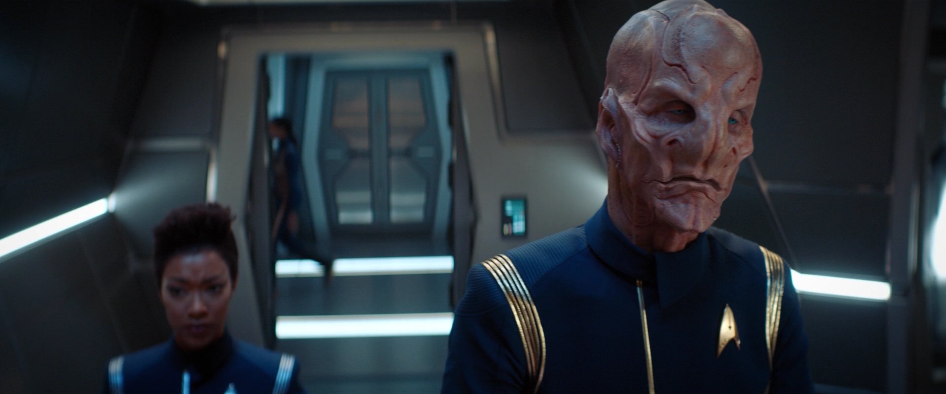 extant_StarTrekDiscovery_2x01-Brother_01370.jpg
