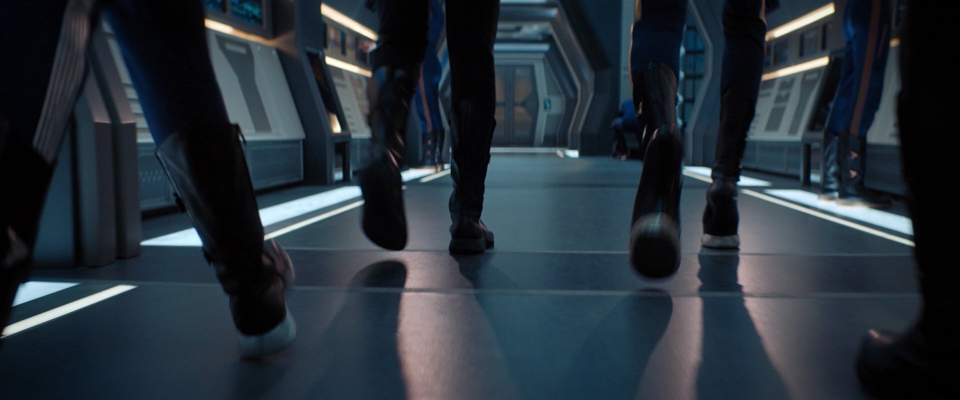 extant_StarTrekDiscovery_2x01-Brother_01409.jpg