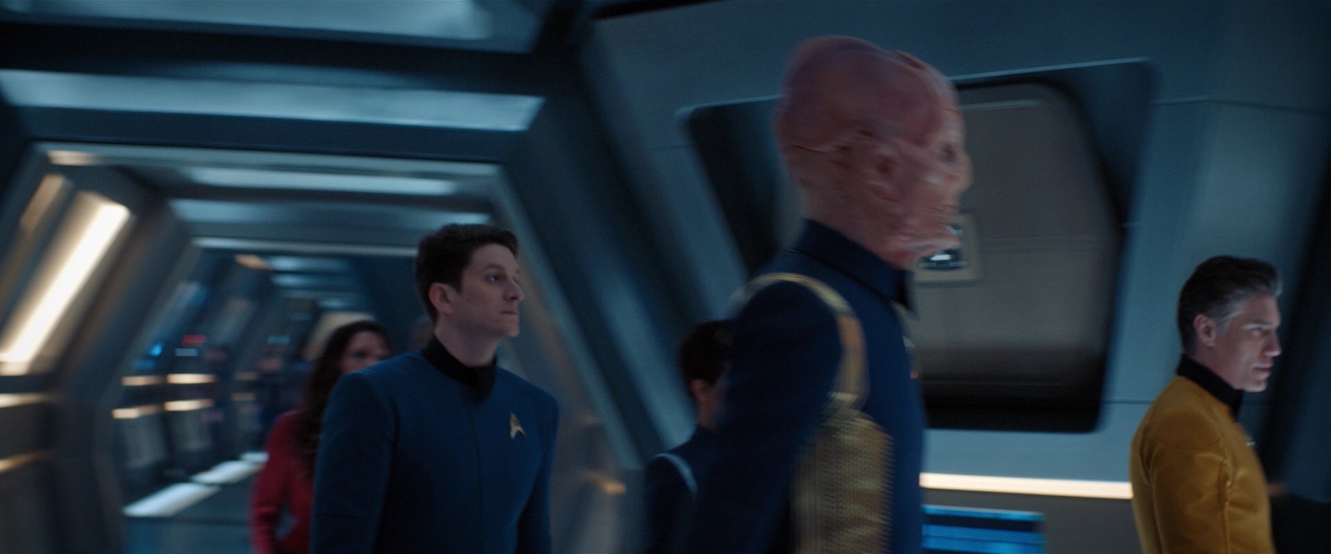 extant_StarTrekDiscovery_2x01-Brother_01444.jpg