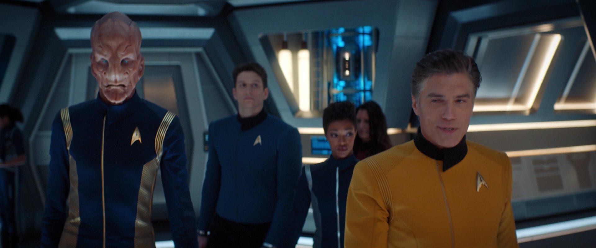 extant_StarTrekDiscovery_2x01-Brother_01446.jpg