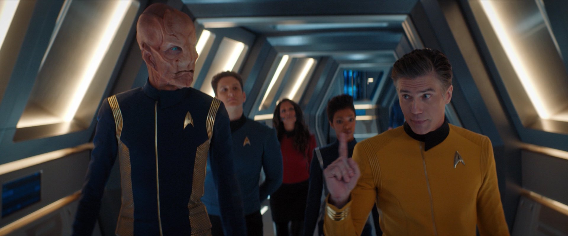 extant_StarTrekDiscovery_2x01-Brother_01464.jpg