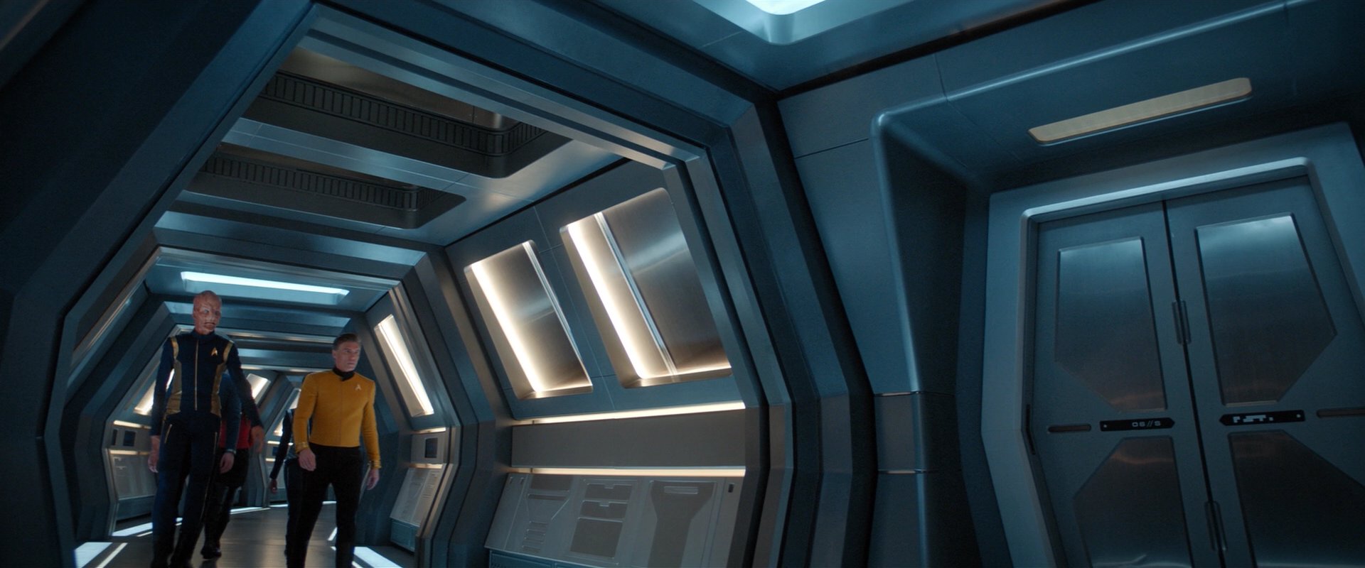 extant_StarTrekDiscovery_2x01-Brother_01467.jpg