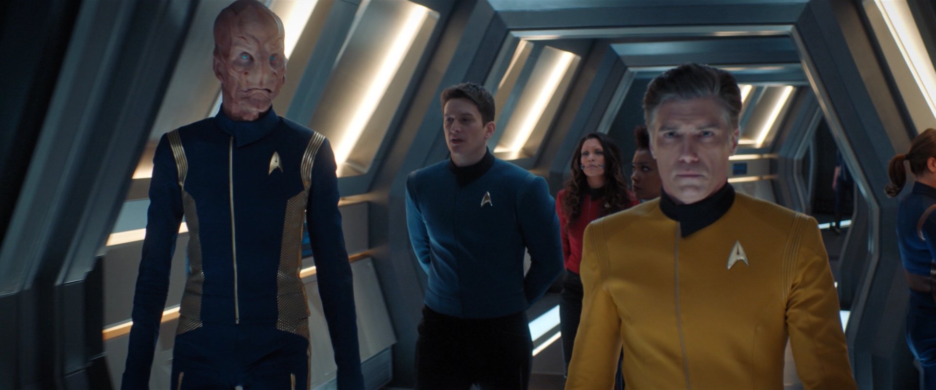 extant_StarTrekDiscovery_2x01-Brother_01506.jpg