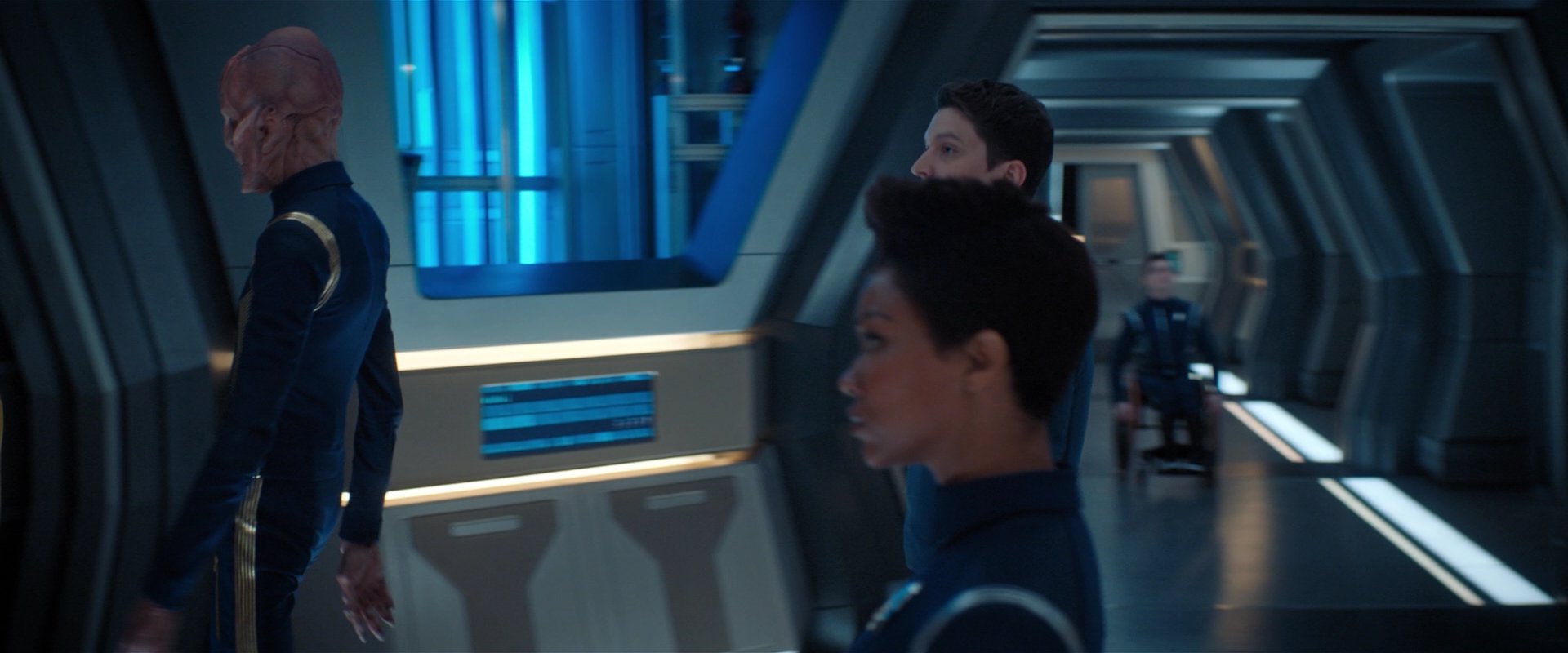 extant_StarTrekDiscovery_2x01-Brother_01516.jpg