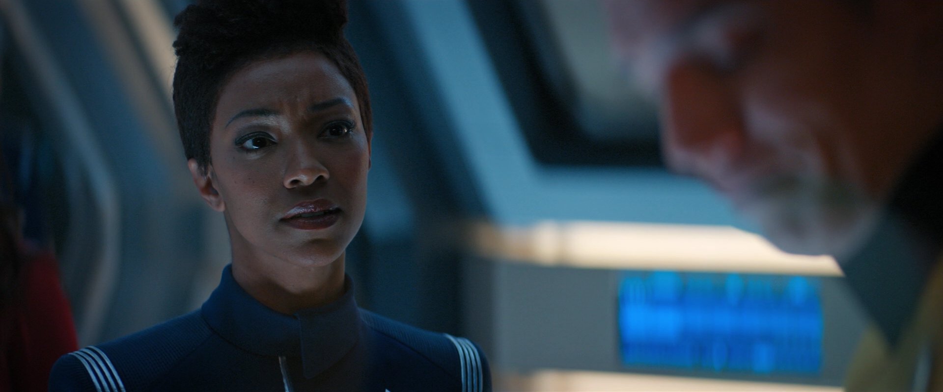 extant_StarTrekDiscovery_2x01-Brother_01581.jpg