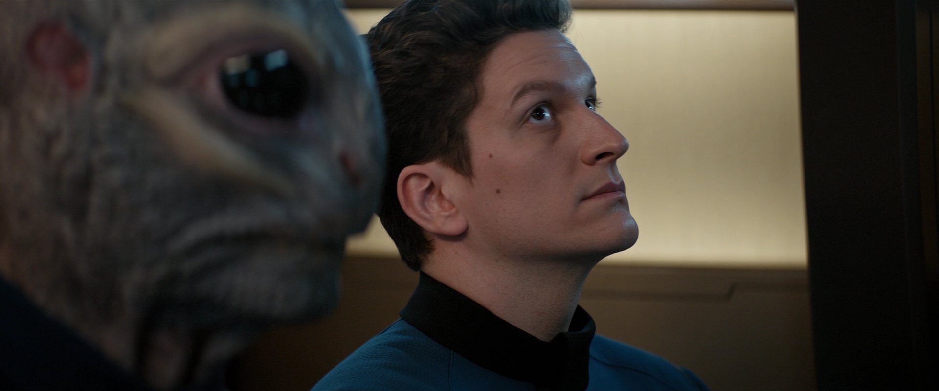 extant_StarTrekDiscovery_2x01-Brother_01693.jpg