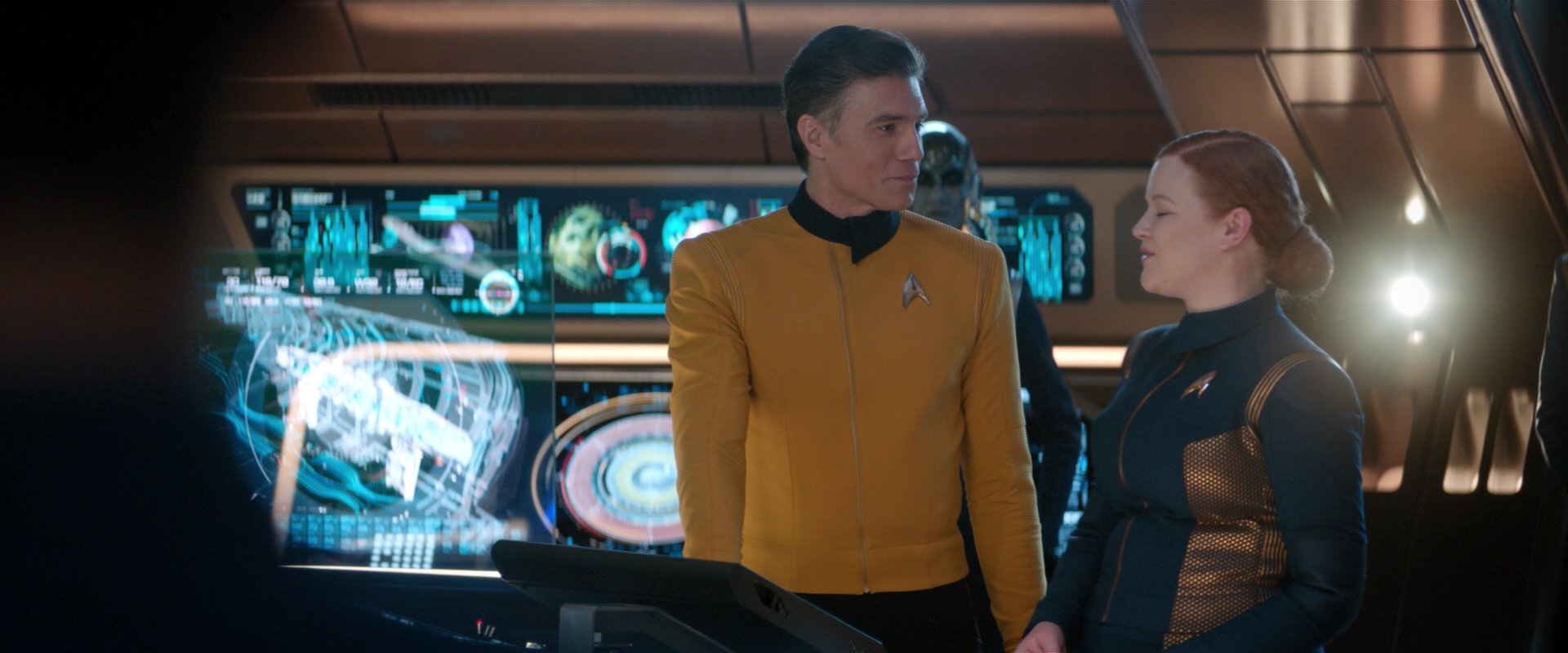 extant_StarTrekDiscovery_2x01-Brother_01745.jpg