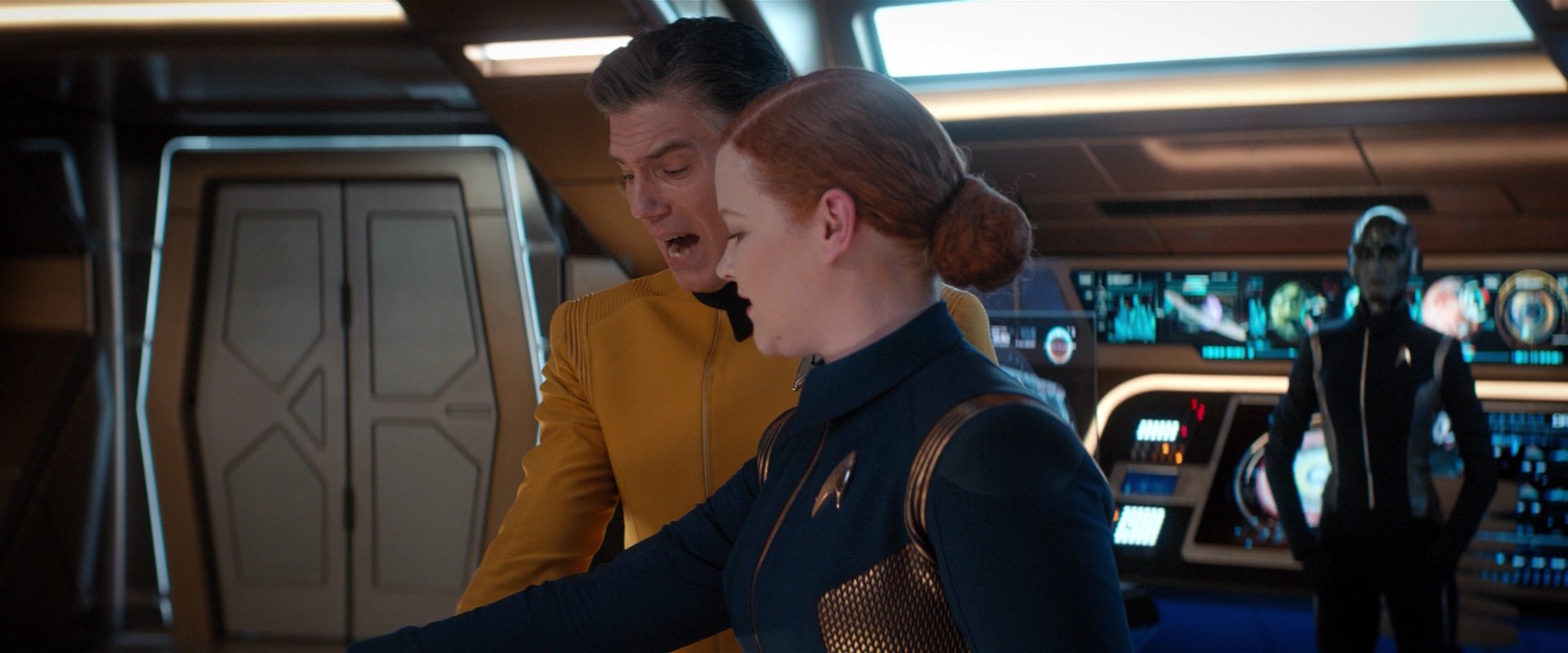 extant_StarTrekDiscovery_2x01-Brother_01780.jpg