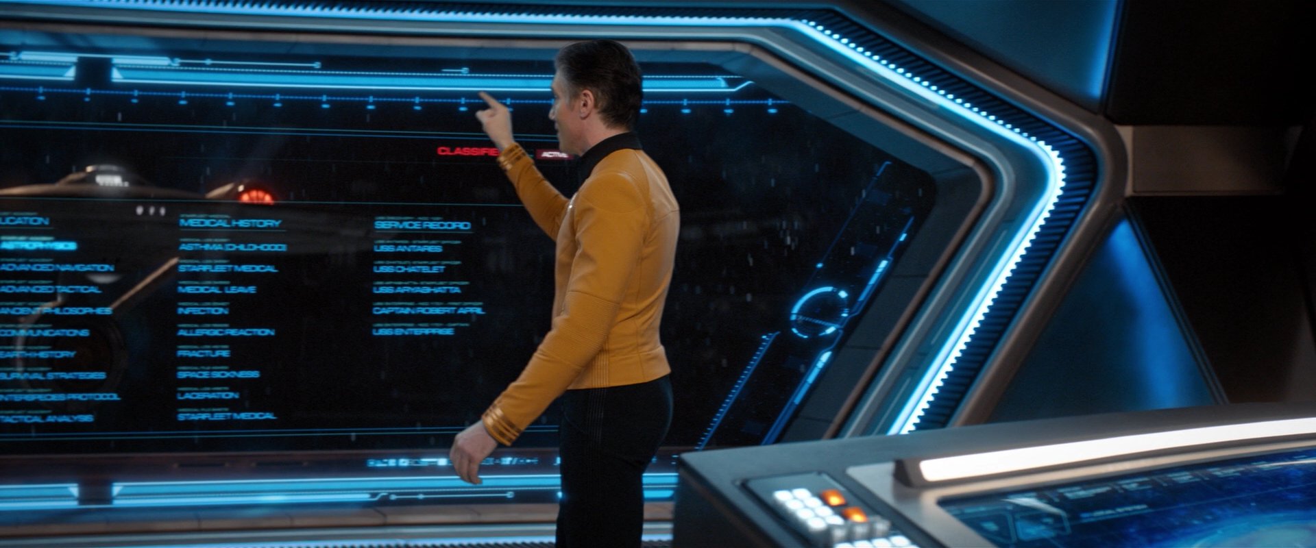 extant_StarTrekDiscovery_2x01-Brother_01835.jpg