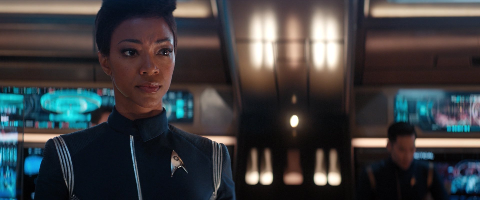 extant_StarTrekDiscovery_2x01-Brother_01878.jpg