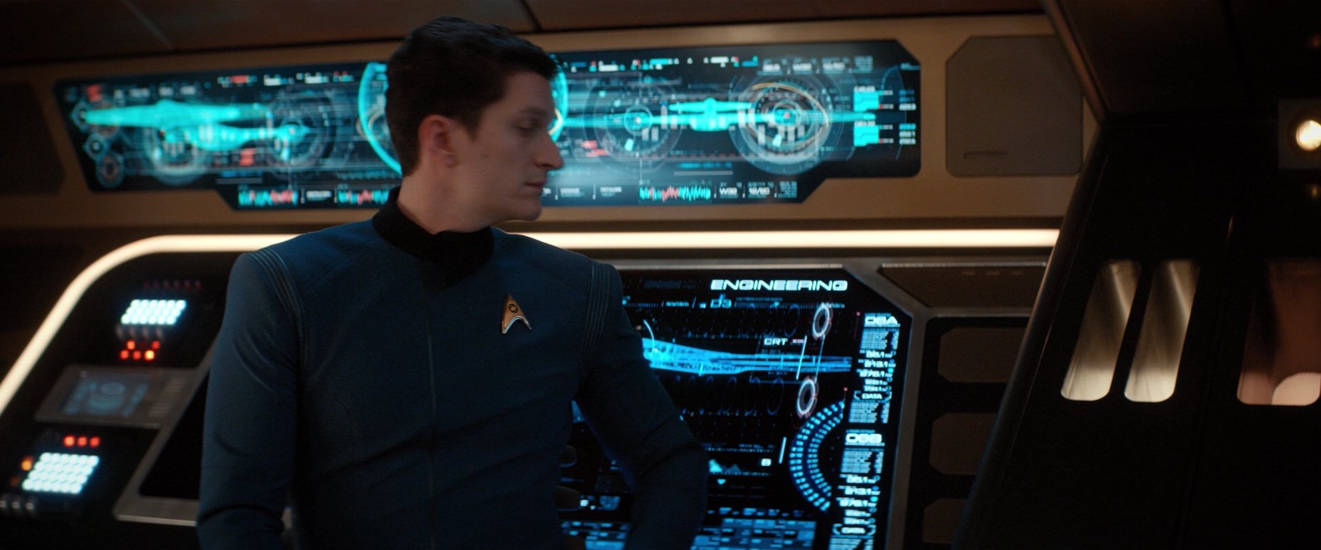 extant_StarTrekDiscovery_2x01-Brother_01903.jpg