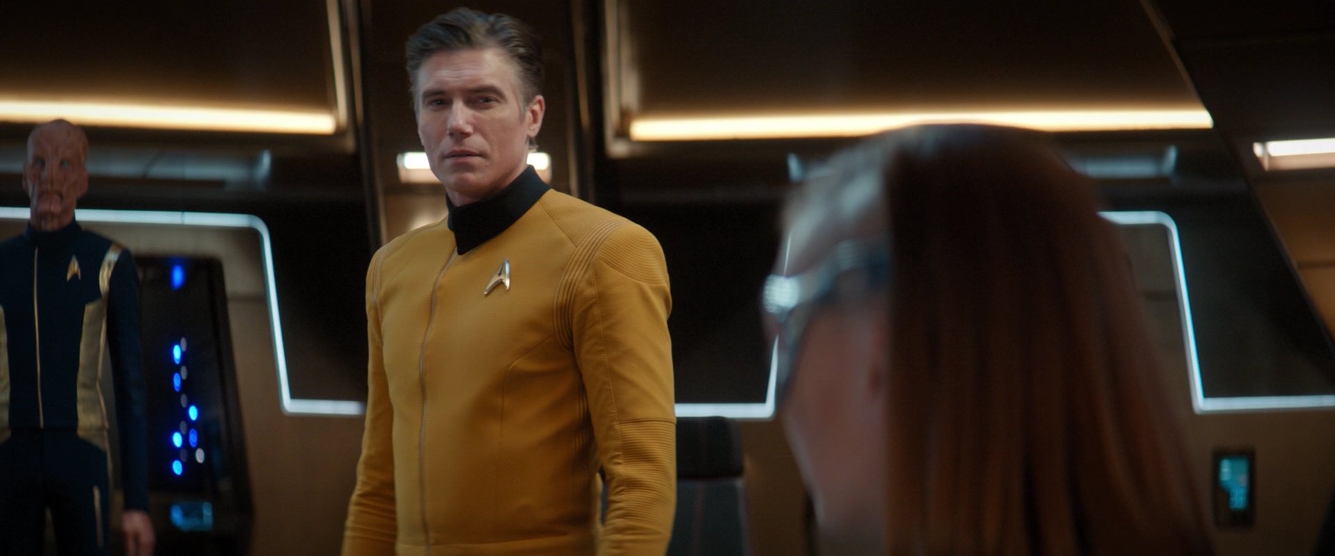 extant_StarTrekDiscovery_2x01-Brother_01979.jpg