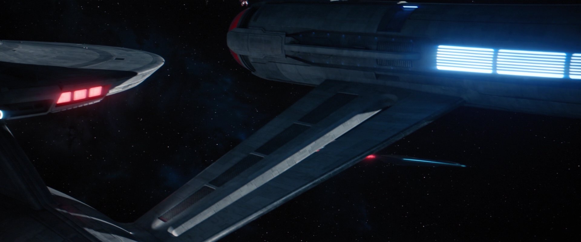 extant_StarTrekDiscovery_2x01-Brother_01996.jpg