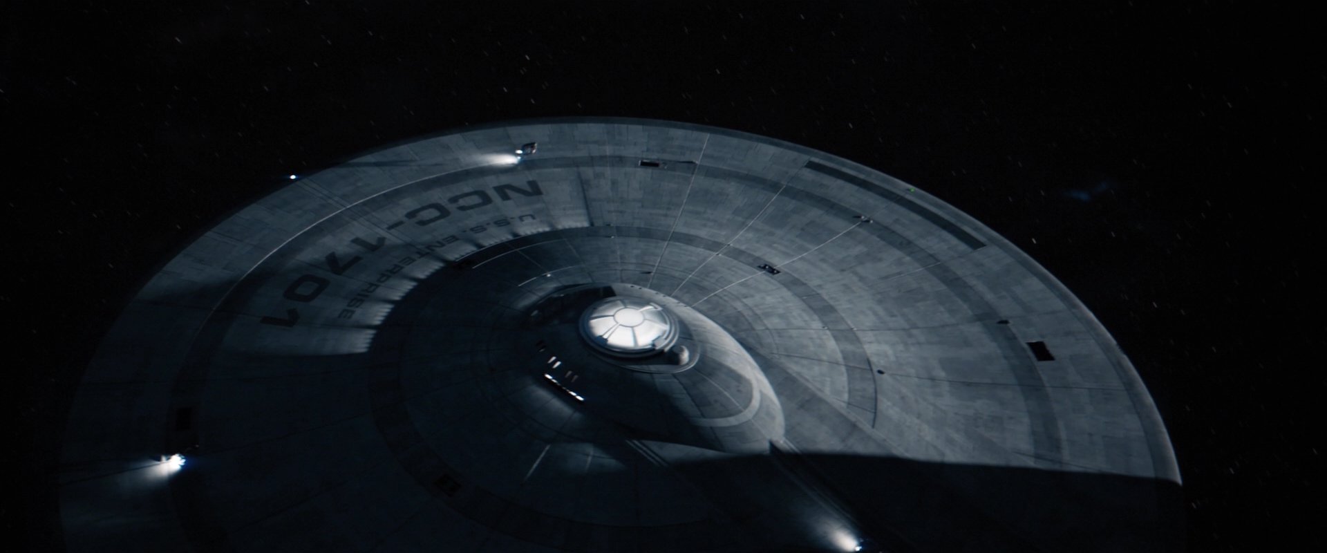 extant_StarTrekDiscovery_2x01-Brother_02047.jpg