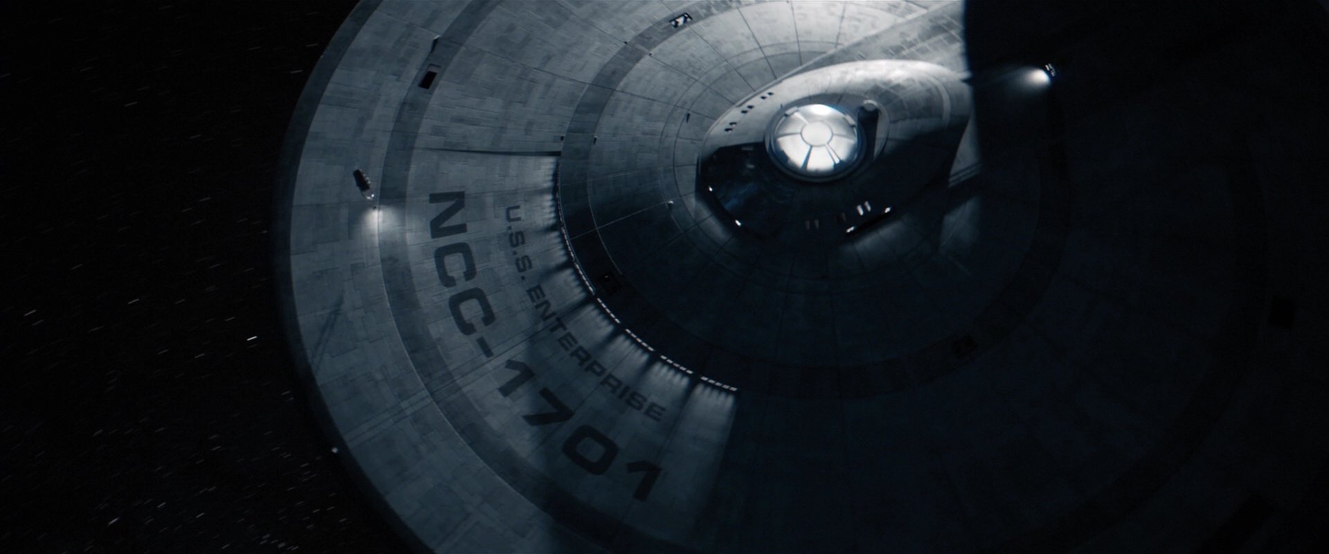 extant_StarTrekDiscovery_2x01-Brother_02055.jpg
