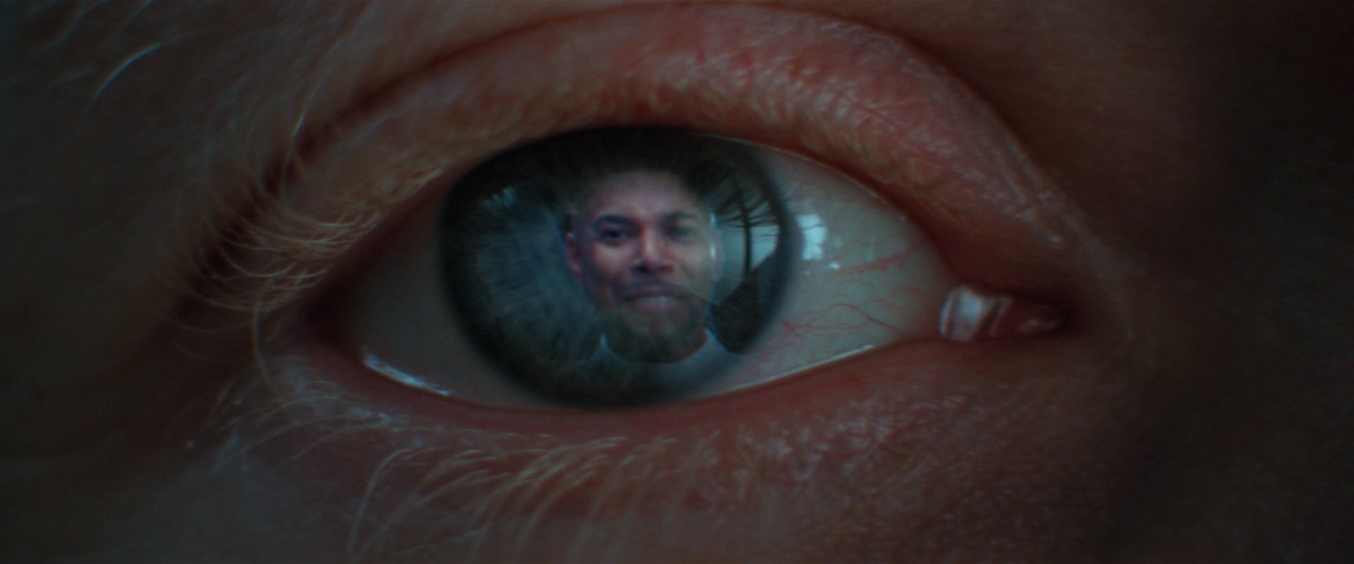 extant_StarTrekDiscovery_2x01-Brother_02105.jpg