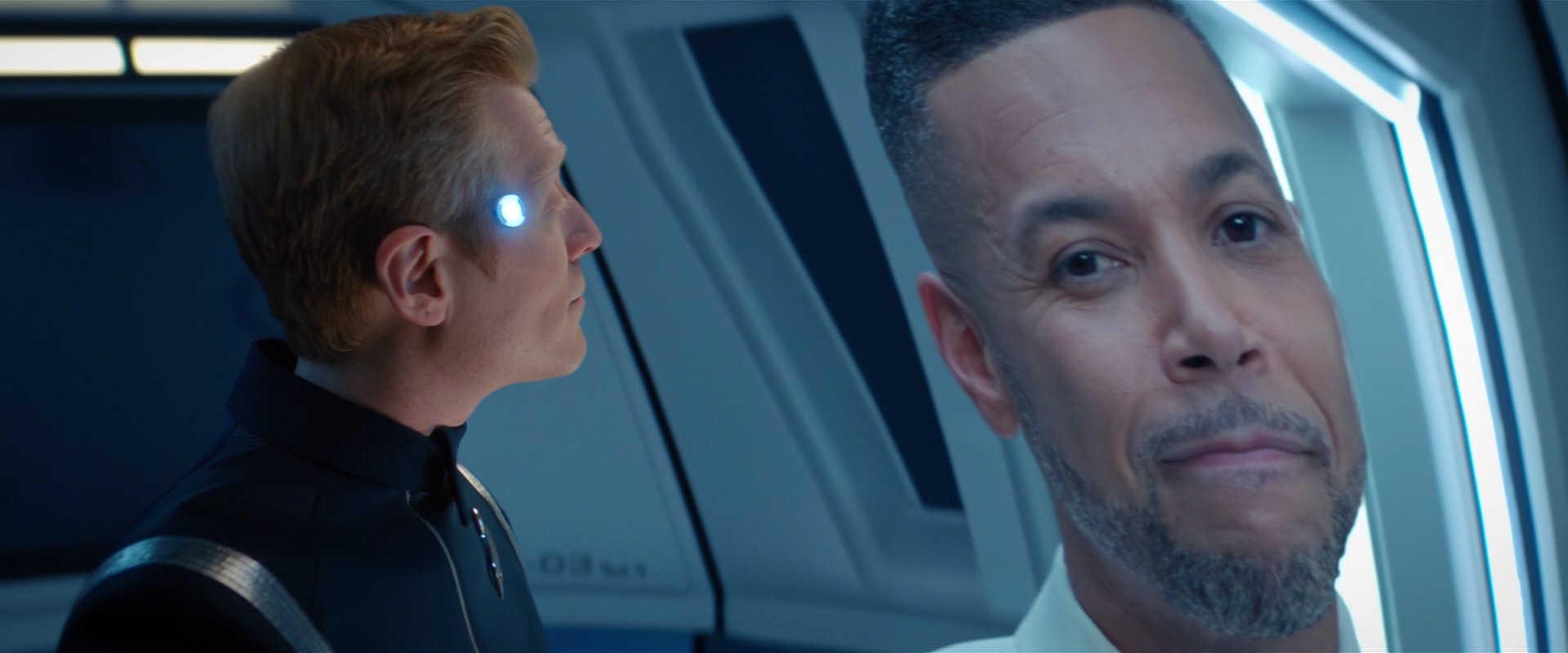 extant_StarTrekDiscovery_2x01-Brother_02129.jpg