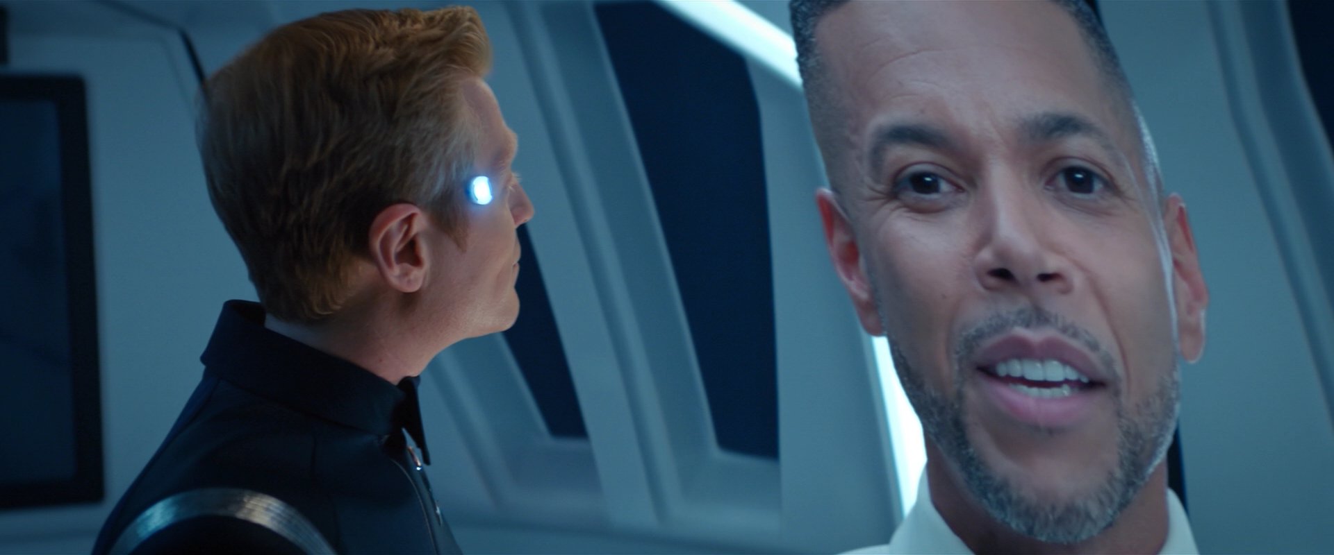 extant_StarTrekDiscovery_2x01-Brother_02142.jpg