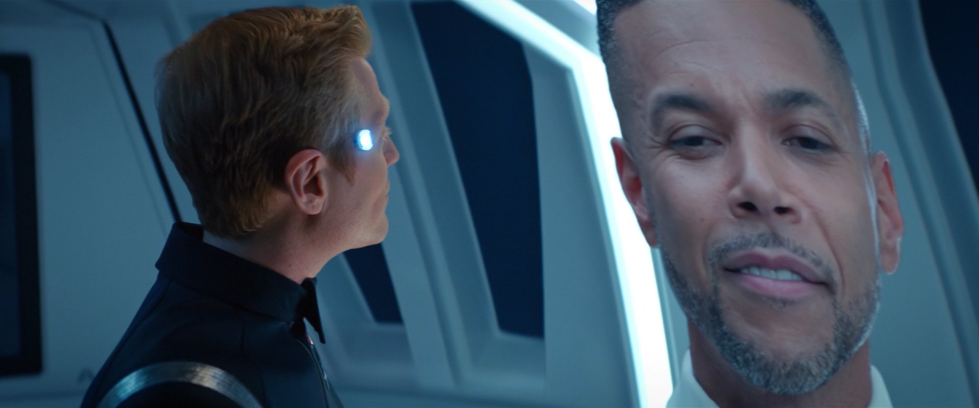 extant_StarTrekDiscovery_2x01-Brother_02144.jpg