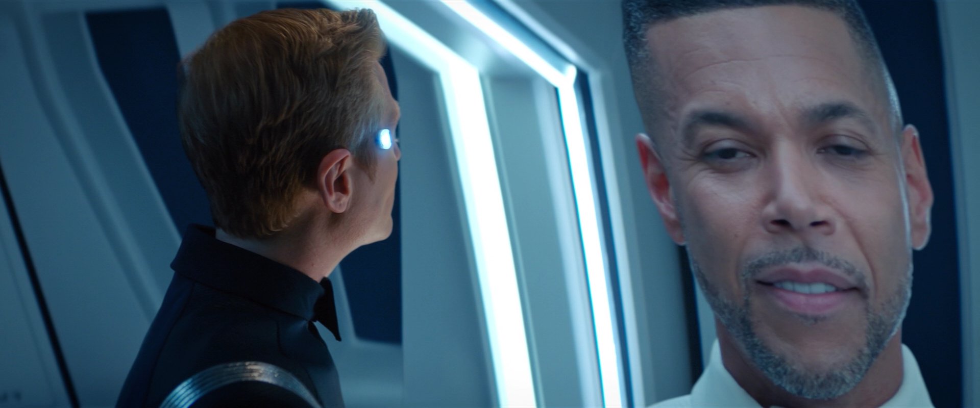 extant_StarTrekDiscovery_2x01-Brother_02154.jpg