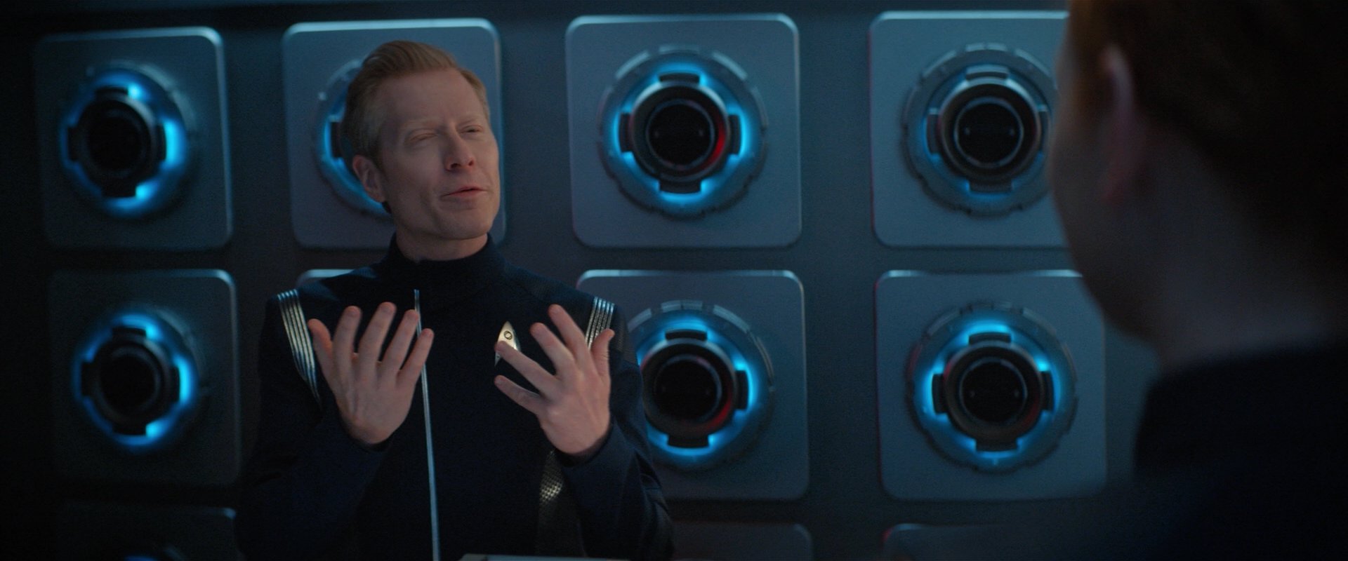 extant_StarTrekDiscovery_2x01-Brother_02213.jpg