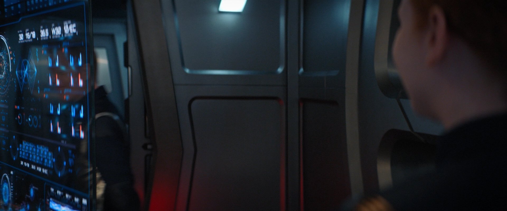 extant_StarTrekDiscovery_2x01-Brother_02299.jpg
