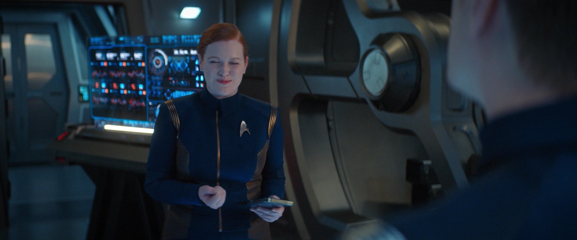 extant_StarTrekDiscovery_2x01-Brother_02355.jpg