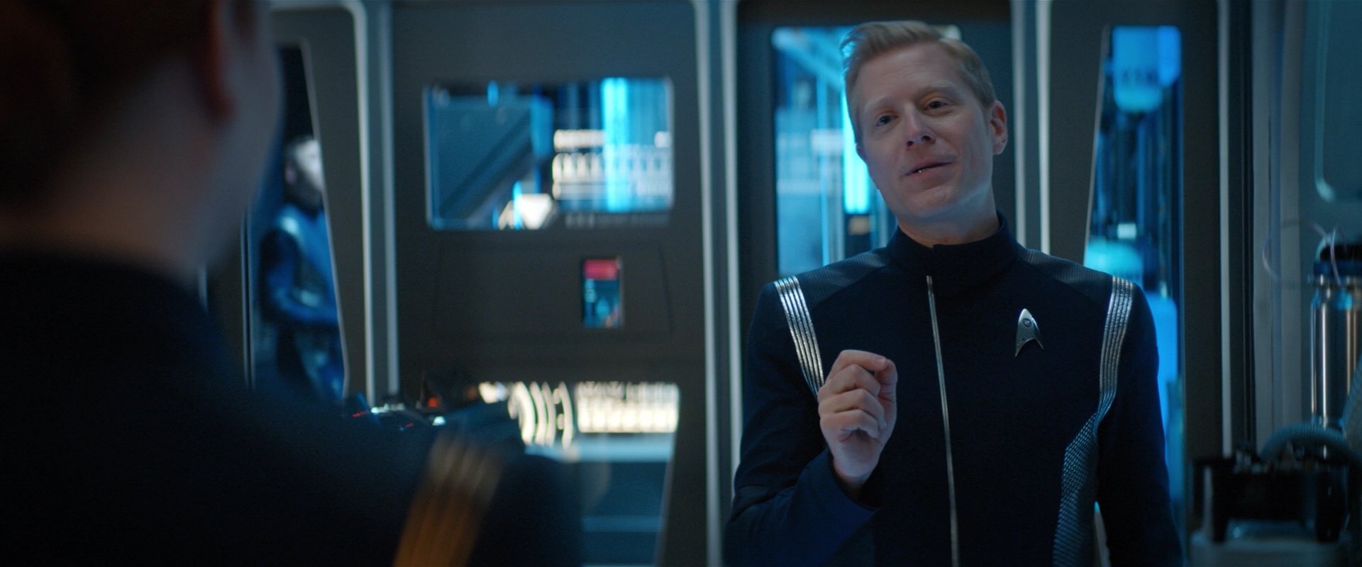 extant_StarTrekDiscovery_2x01-Brother_02361.jpg
