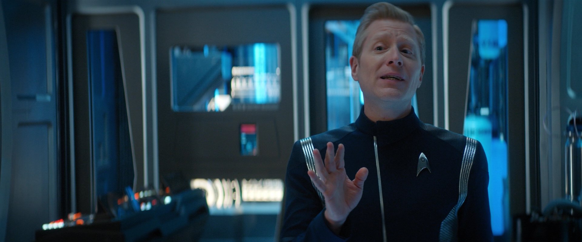 extant_StarTrekDiscovery_2x01-Brother_02376.jpg