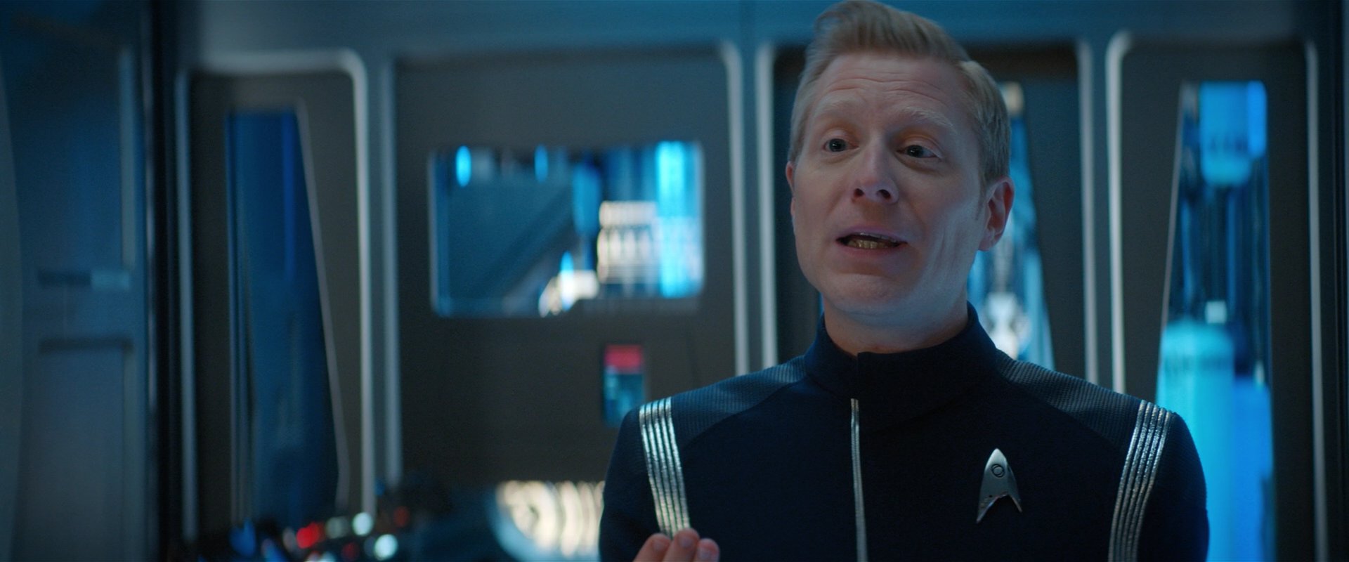 extant_StarTrekDiscovery_2x01-Brother_02395.jpg