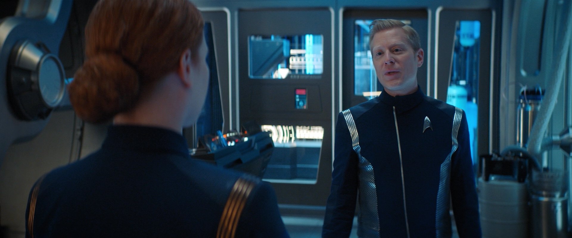 extant_StarTrekDiscovery_2x01-Brother_02429.jpg