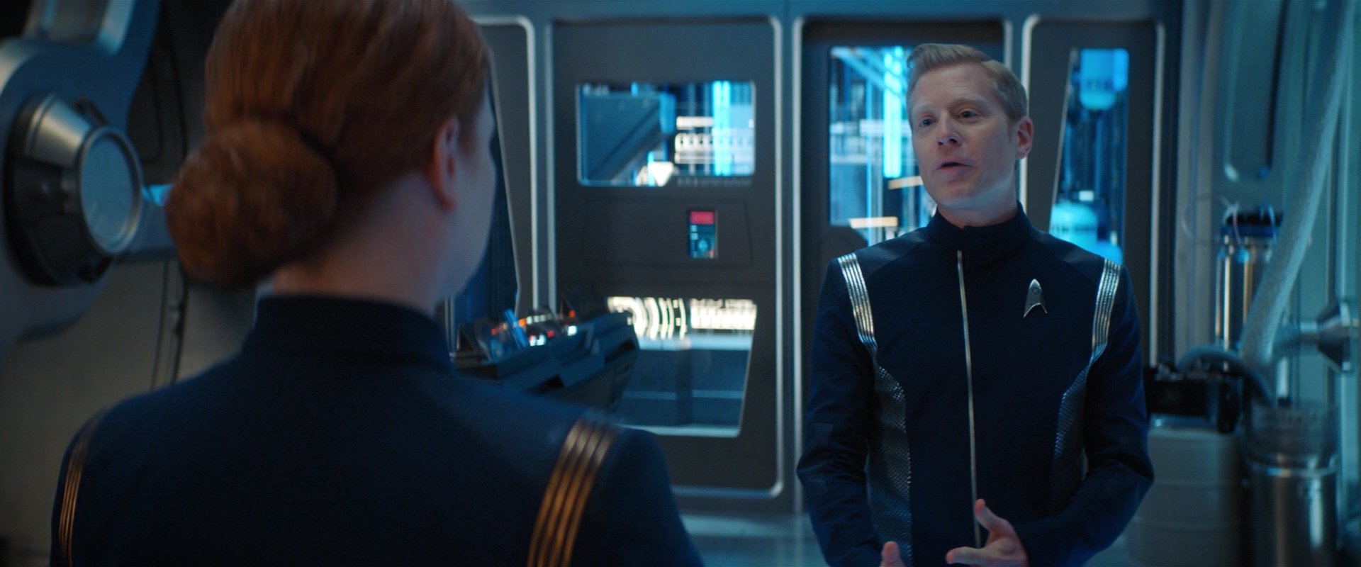 extant_StarTrekDiscovery_2x01-Brother_02438.jpg