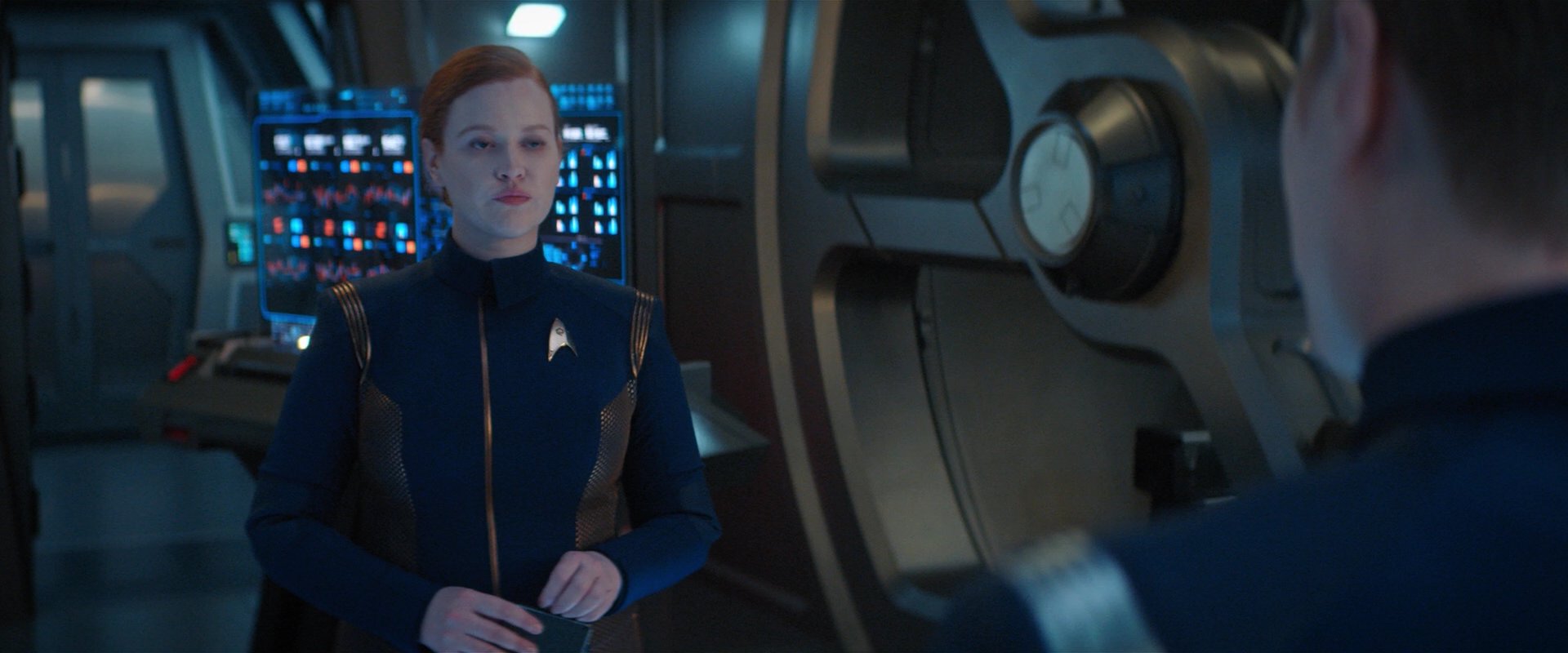 extant_StarTrekDiscovery_2x01-Brother_02445.jpg