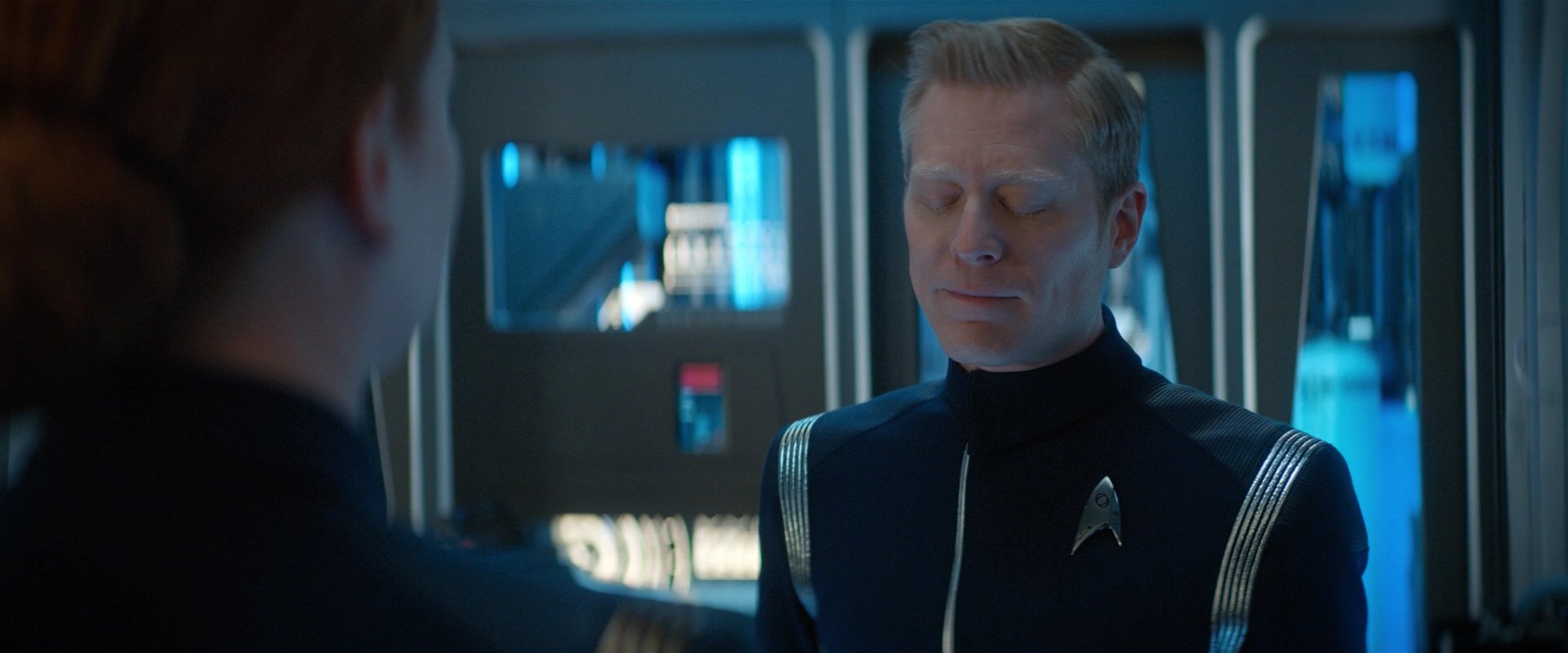 extant_StarTrekDiscovery_2x01-Brother_02467.jpg