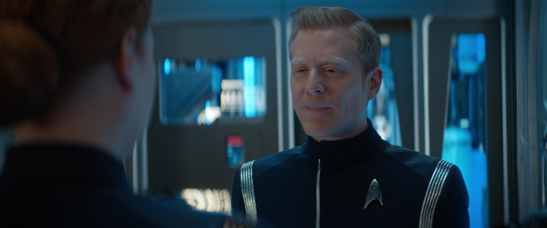 extant_StarTrekDiscovery_2x01-Brother_02476.jpg