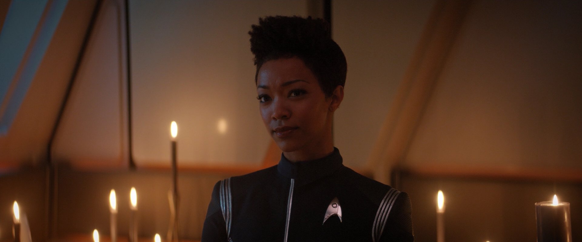 extant_StarTrekDiscovery_2x01-Brother_02675.jpg