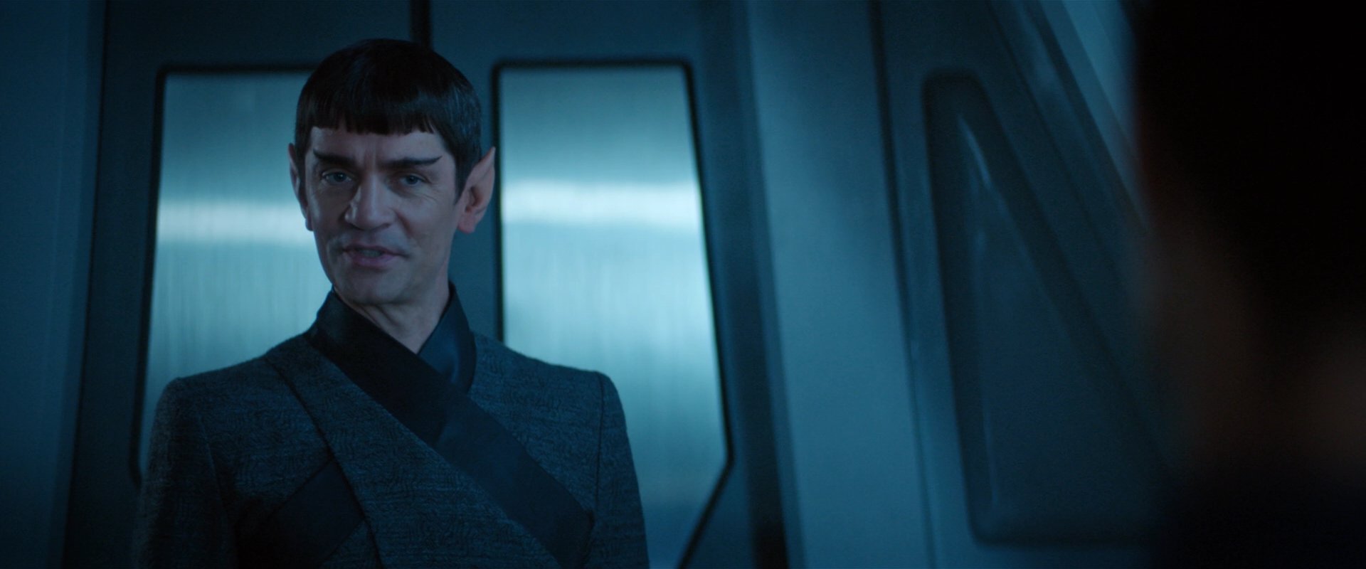 extant_StarTrekDiscovery_2x01-Brother_02705.jpg