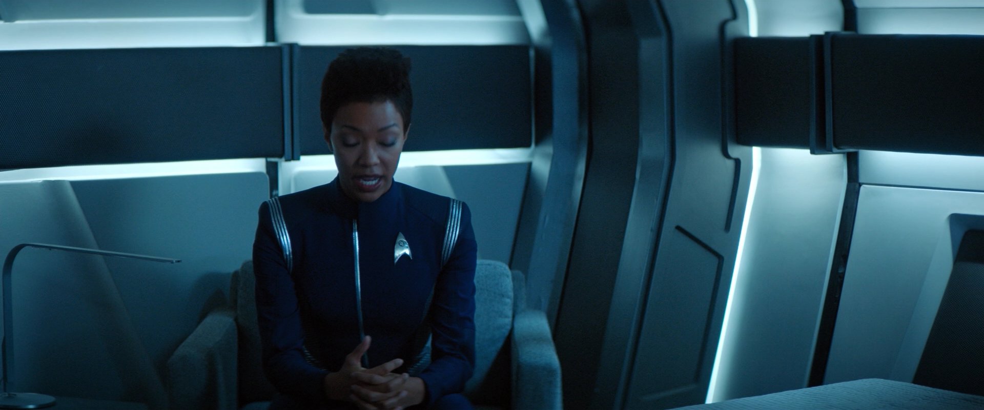 extant_StarTrekDiscovery_2x01-Brother_02845.jpg
